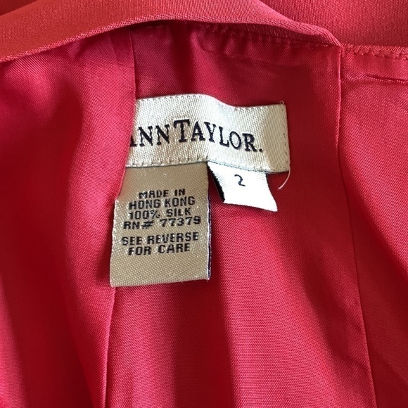 Ann Taylor 100% silk cross back sheath dress size 2 - Picture 10 of 10